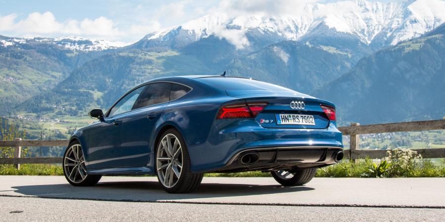  Audi RS7 Sportback Performance 2015 года  (WW) (фото 13 из 30)